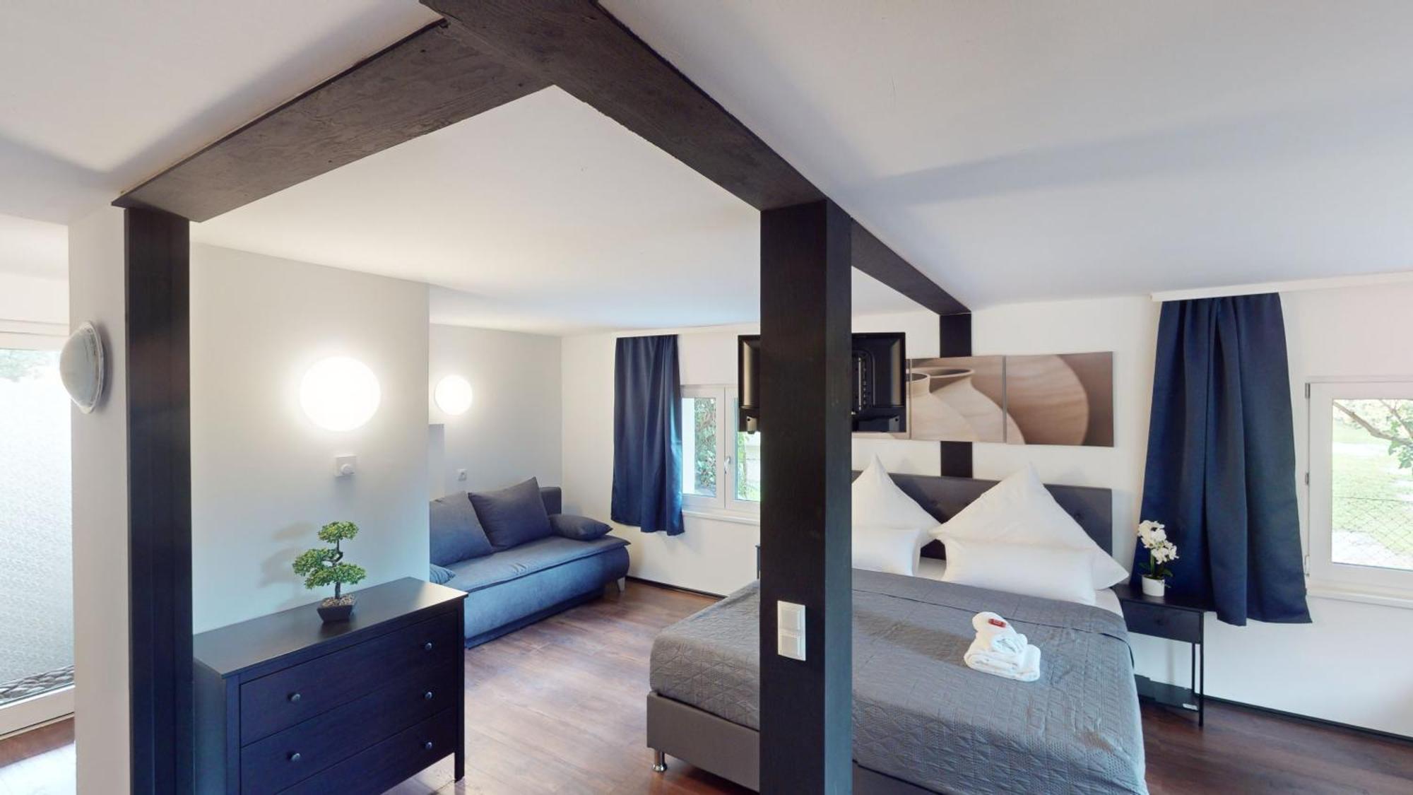 Crown Living Design Loft, Kueche, Bibliothek, Gartensitzplatz Apartment *