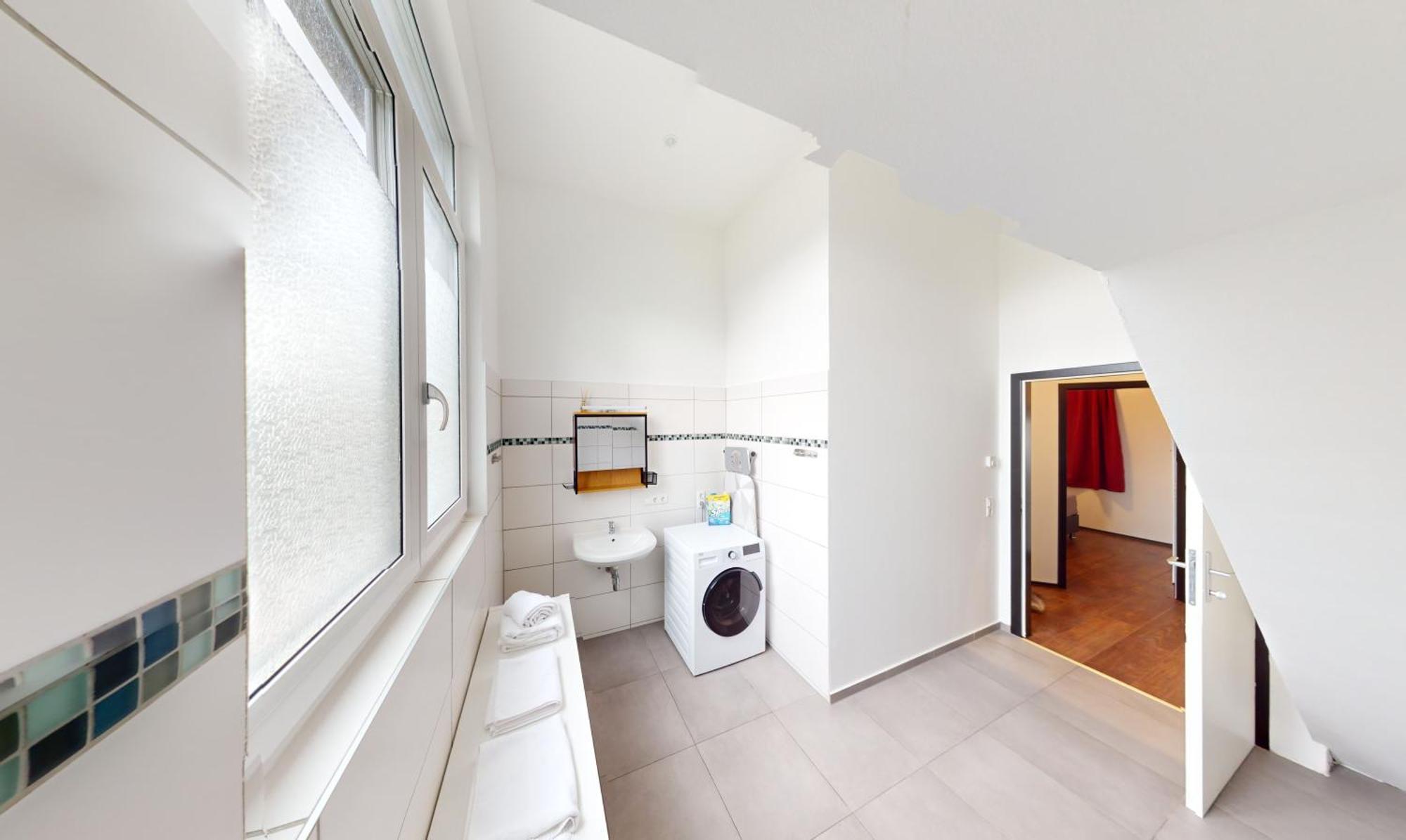 Crown Living Design Loft, Kueche, Bibliothek, Gartensitzplatz Apartment Lustenau