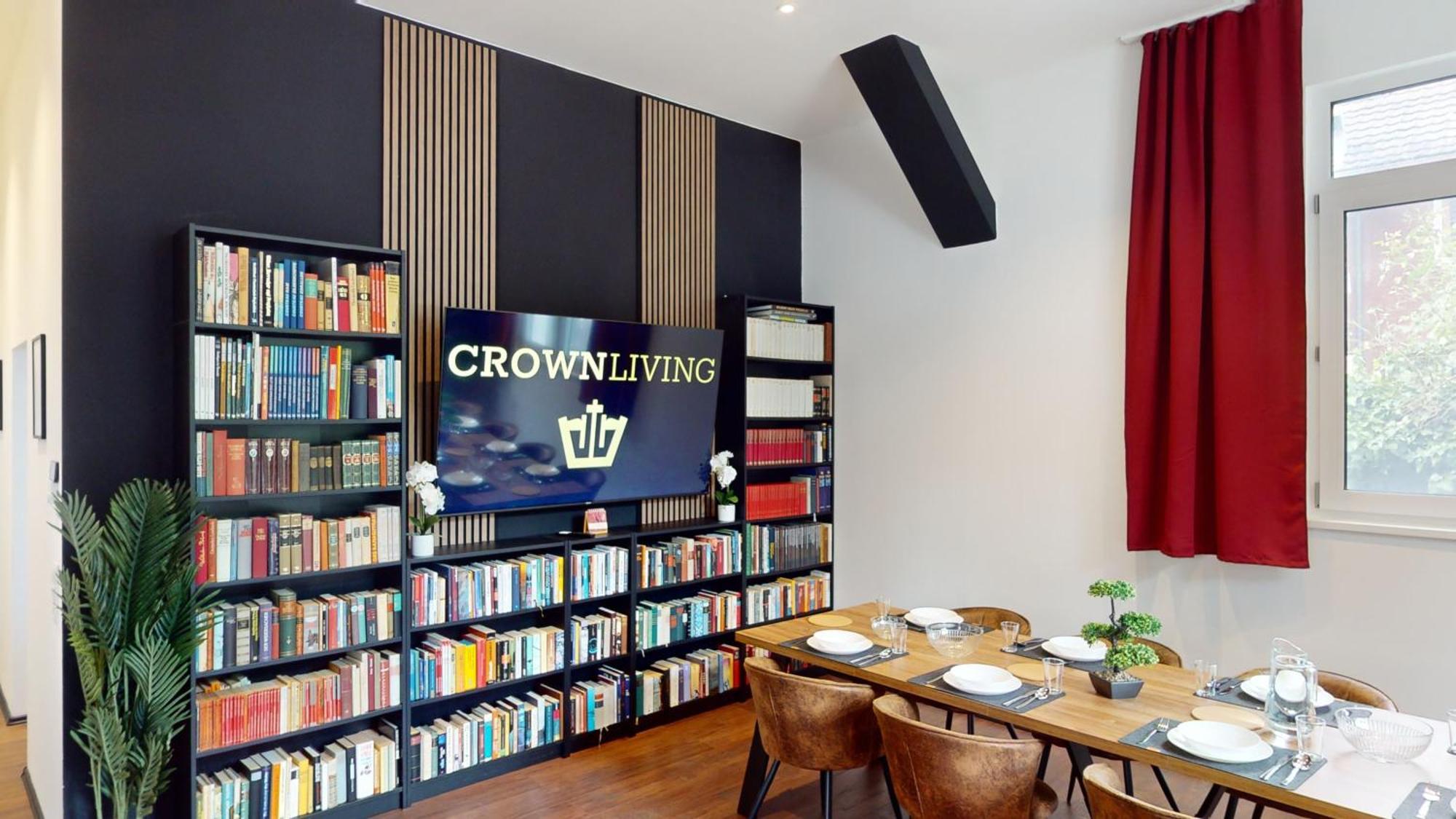 Crown Living Design Loft, Kueche, Bibliothek, Gartensitzplatz Apartment *
